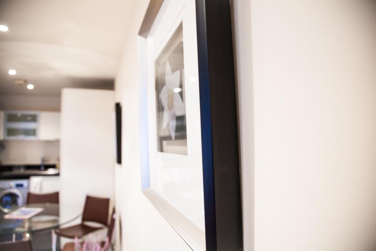 Canary Wharf Retreat - Serviced Apartments Londra Exterior foto
